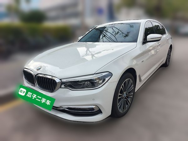 BMW 5 Series · 2018 год