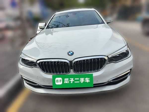 BMW 5 Series 2018, 71600 км, за 0 USD