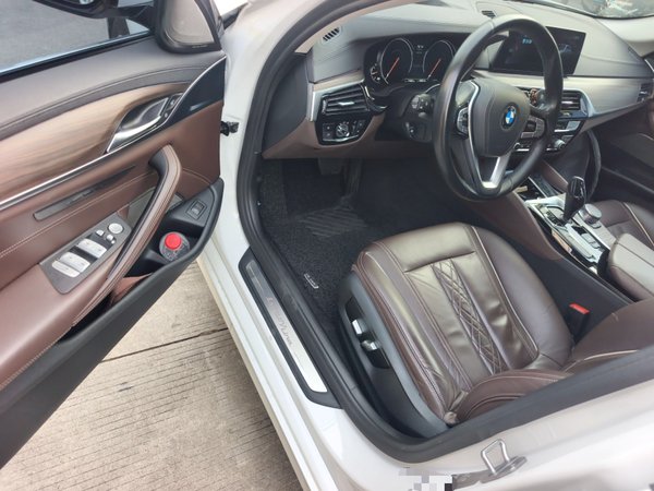 BMW 5 Series 2018, 71600 км, за 0 USD - фото 17