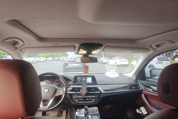 BMW 5 Series 2018, 87400 км, за 20206 USD - фото 19