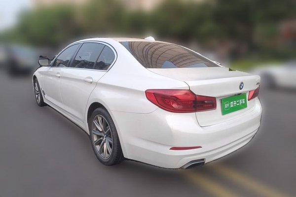 BMW 5 Series 2018, 87400 км, за 20206 USD