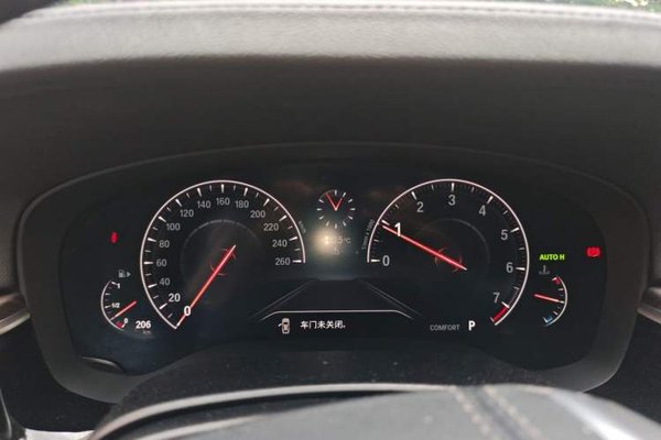BMW 5 Series 2018, 100600 км, за 21762 USD - фото 8