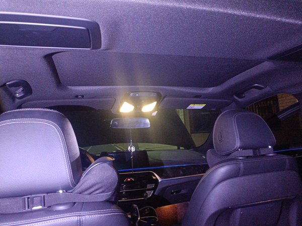 BMW 5 Series 2019, 125700 км, за 22160 USD - фото 18