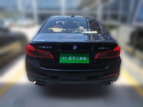 BMW 5 Series 2019, 111400 км, за 23468 USD