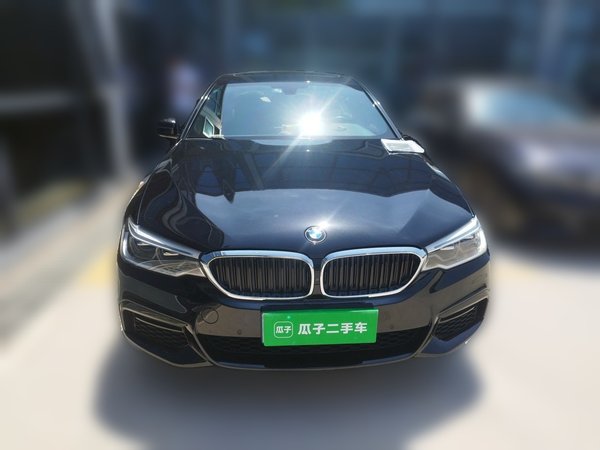 BMW 5 Series 2019, 111400 км, за 23468 USD