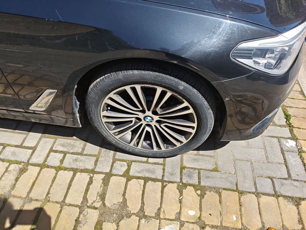BMW 5 Series 2019, 63000 км, за 30975 USD - фото 8