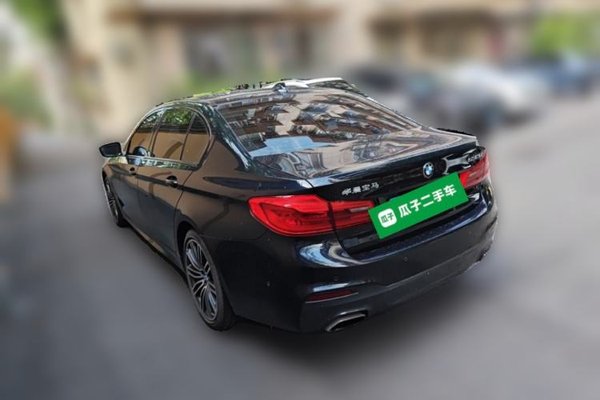 BMW 5 Series 2019, 71400 км, за 24567 USD