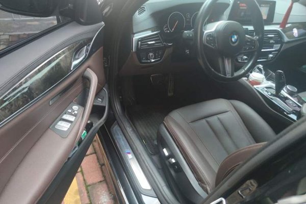 BMW 5 Series 2019, 89600 км, за 20842 USD - фото 16