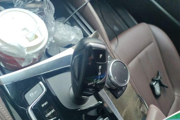 BMW 5 Series 2019, 89600 км, за 20842 USD - фото 14