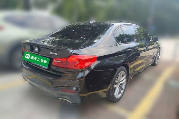 BMW 5 Series 2019, 89600 км, за 20842 USD - фото 6