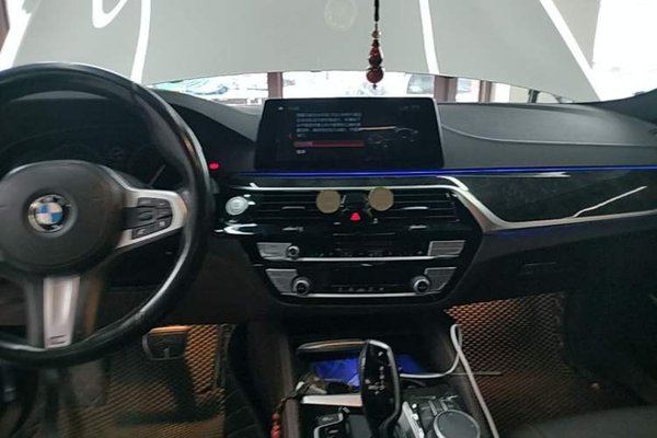 BMW 5 Series 2019, 129300 км, за 21156 USD - фото 15