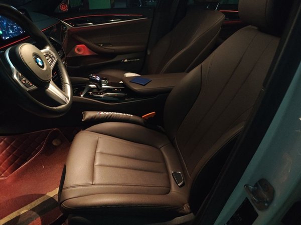 BMW 5 Series 2019, 27599 км, за 25134 USD - фото 16