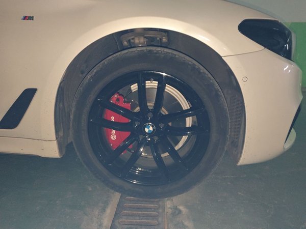 BMW 5 Series 2019, 27599 км, за 25134 USD - фото 8