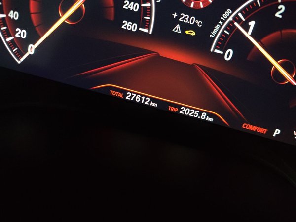 BMW 5 Series 2019, 27599 км, за 25134 USD - фото 13
