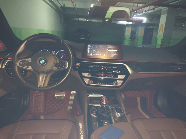 BMW 5 Series 2019, 27599 км, за 25134 USD - фото 10