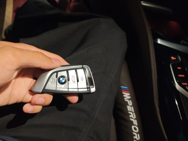 BMW 5 Series 2019, 27599 км, за 25134 USD - фото 9