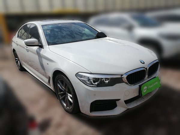 BMW 5 Series 2019, 85000 км, за 21908 USD