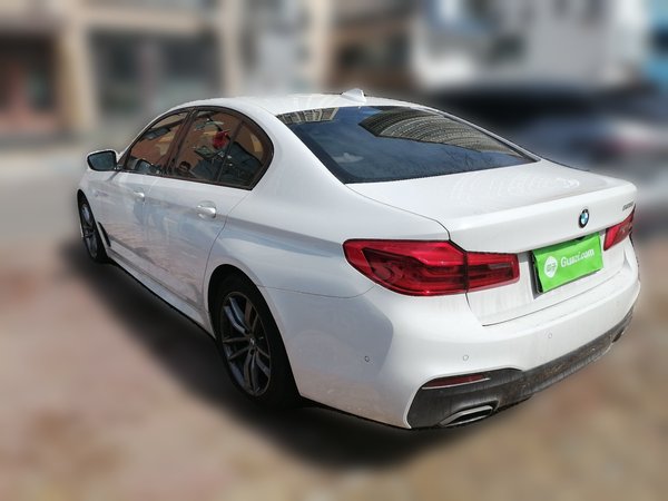 BMW 5 Series 2019, 85000 км, за 21908 USD