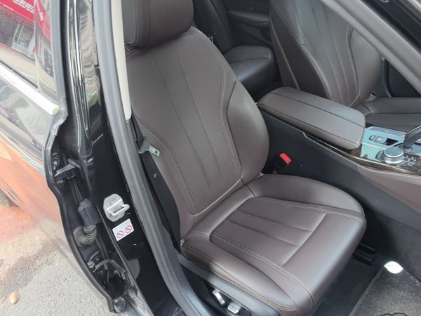BMW 5 Series 2020, 129700 км, за 23900 USD - фото 23