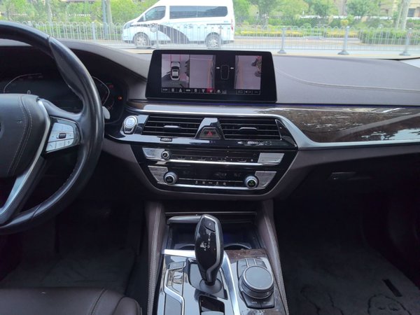 BMW 5 Series 2020, 129700 км, за 23900 USD - фото 16