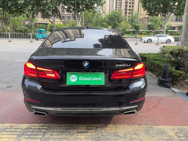 BMW 5 Series 2020, 129700 км, за 23900 USD