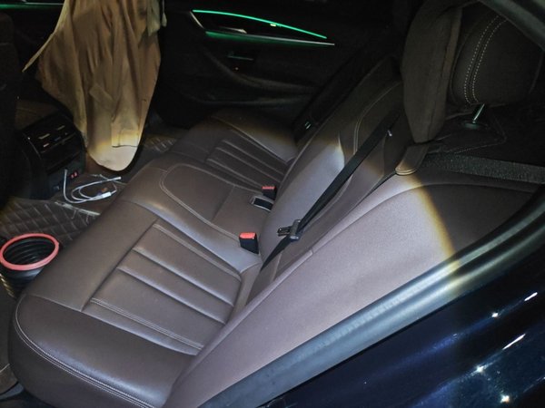 BMW 5 Series 2020, 144400 км, за 24574 USD - фото 18
