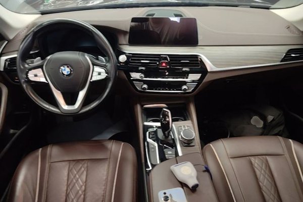 BMW 5 Series 2020, 49500 км, за 29881 USD - фото 13