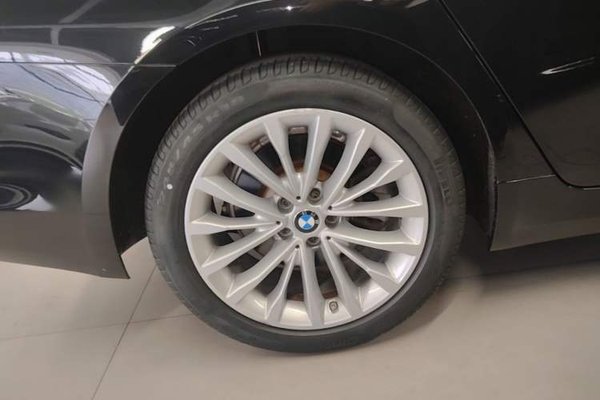 BMW 5 Series 2020, 49500 км, за 29881 USD - фото 10