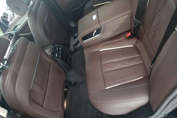 BMW 5 Series 2020, 52000 км, за 26385 USD - фото 20