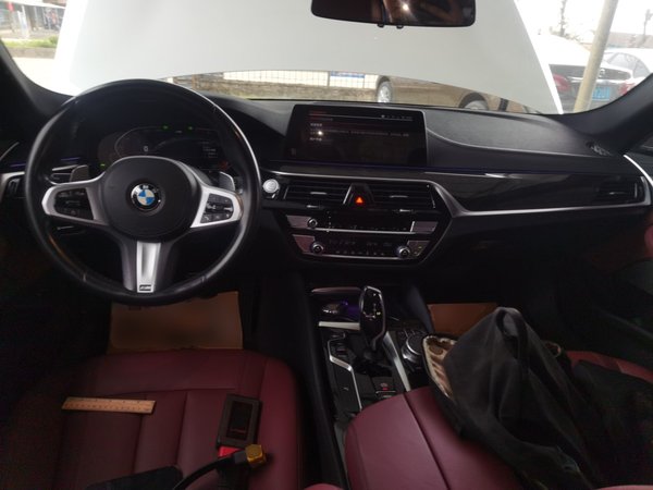 BMW 5 Series 2020, 80200 км, за 28991 USD - фото 14