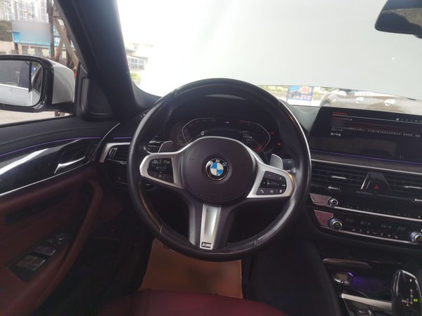 BMW 5 Series 2020, 80200 км, за 28991 USD - фото 20