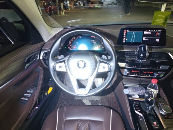 BMW 5 Series 2020, 88600 км, за 30712 USD - фото 9