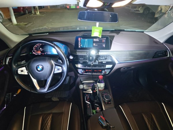 BMW 5 Series 2020, 88600 км, за 30712 USD - фото 10