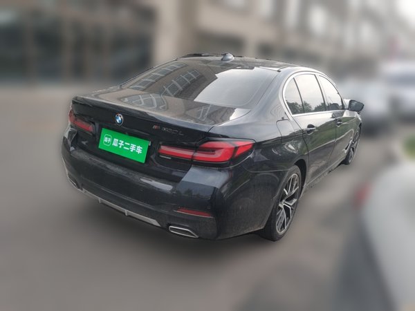 BMW 5 Series 2021, 118700 км, за 31780 USD