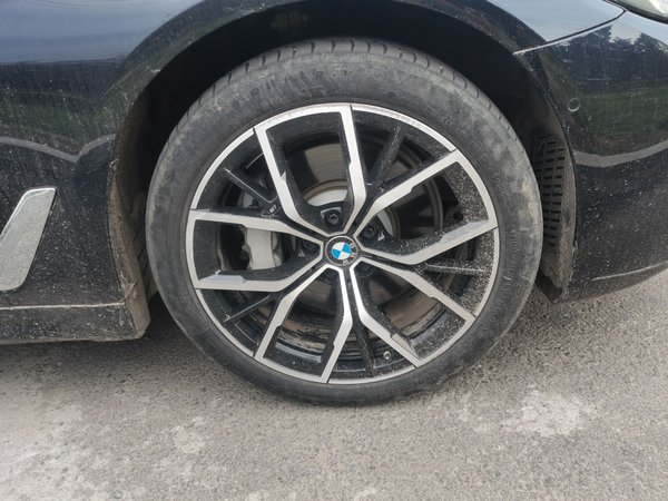 BMW 5 Series 2021, 118700 км, за 31780 USD