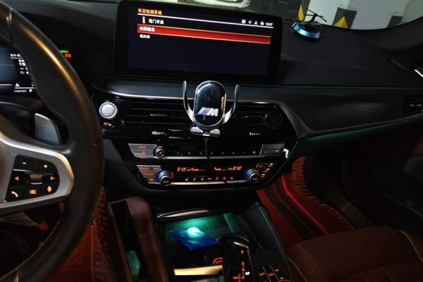BMW 5 Series 2021, 47900 км, за 32680 USD - фото 8
