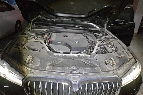 BMW 5 Series 2021, 47900 км, за 32680 USD - фото 16