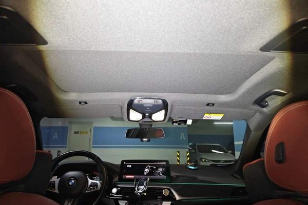 BMW 5 Series 2021, 47900 км, за 32680 USD - фото 13