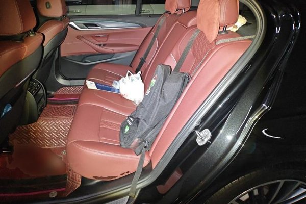 BMW 5 Series 2021, 47900 км, за 32680 USD - фото 12