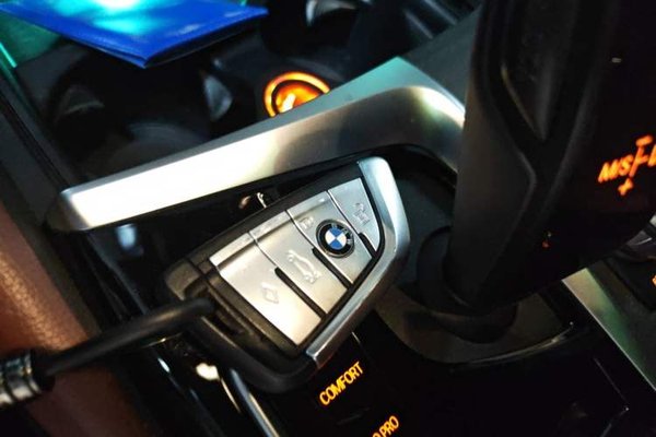 BMW 5 Series 2021, 47900 км, за 32680 USD - фото 15