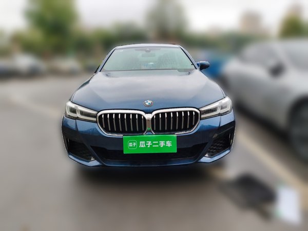 BMW 5 Series 2021, 68600 км, за 30839 USD