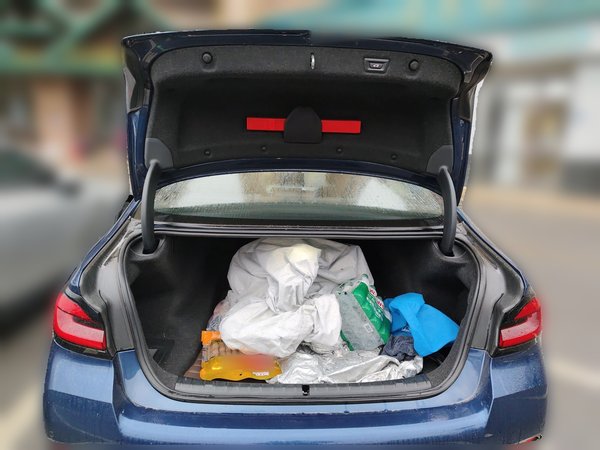 BMW 5 Series 2021, 68600 км, за 30839 USD - фото 20