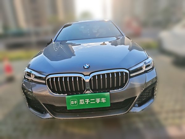 BMW 5 Series 2021, 60200 км, за 30245 USD