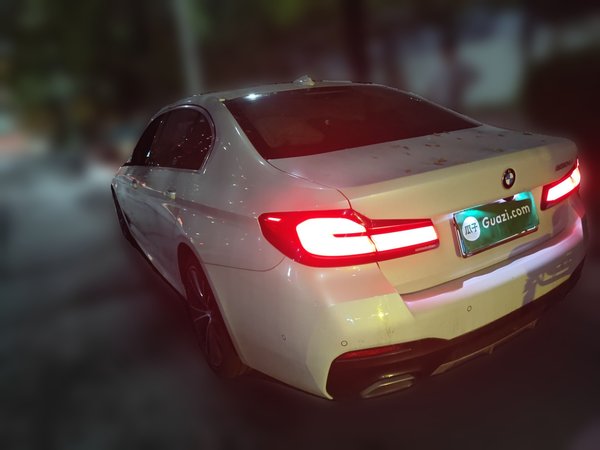 BMW 5 Series · 2021 год