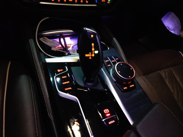 BMW 5 Series 2021, 159200 км, за 30822 USD - фото 15