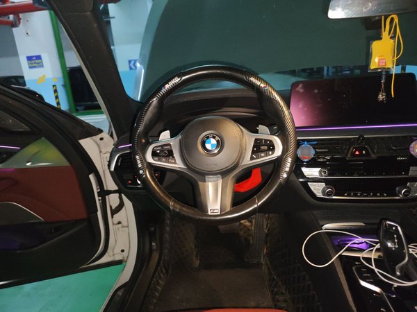 BMW 5 Series 2021, 69300 км, за 30403 USD - фото 20