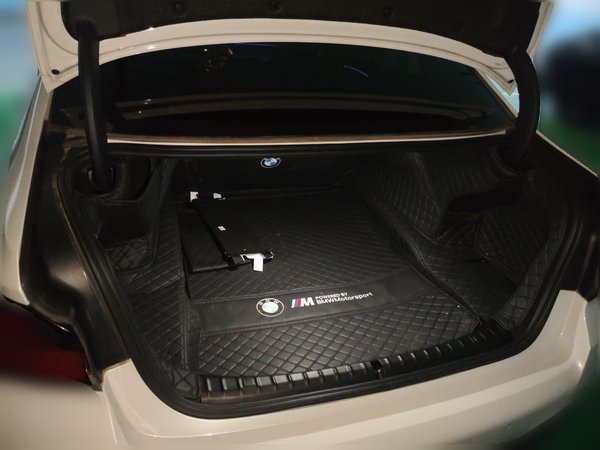 BMW 5 Series 2021, 69300 км, за 30403 USD - фото 15