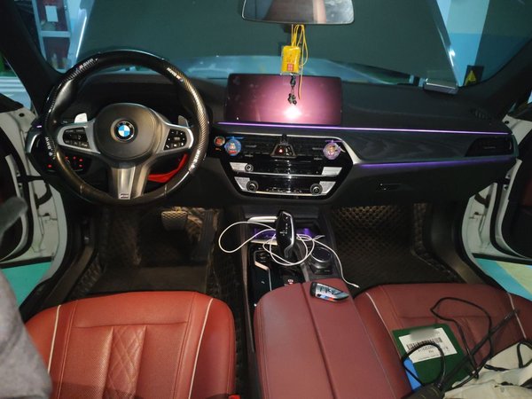 BMW 5 Series 2021, 69300 км, за 30403 USD - фото 12