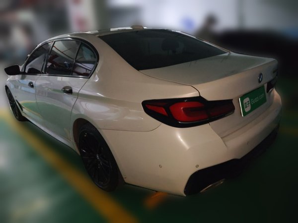 BMW 5 Series 2021, 69300 км, за 30403 USD