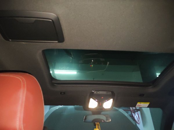 BMW 5 Series 2021, 69300 км, за 30403 USD - фото 13